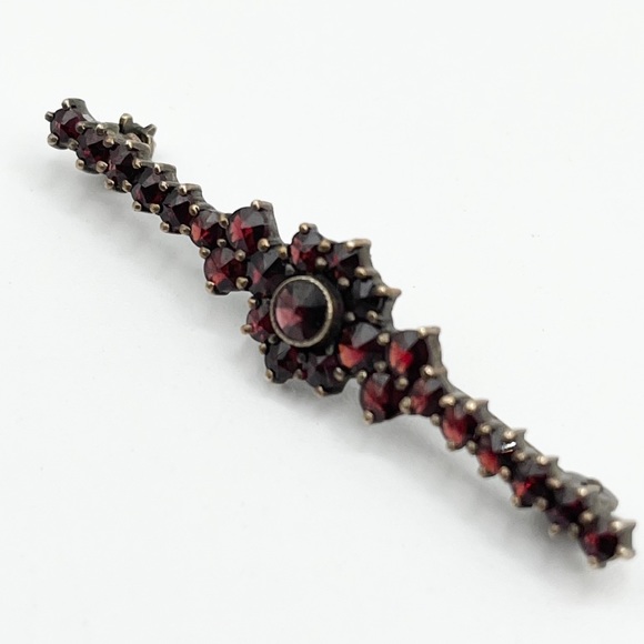 Antique Victorian Bohemian Garnet Bar Pin Brooch - Picture 5 of 6